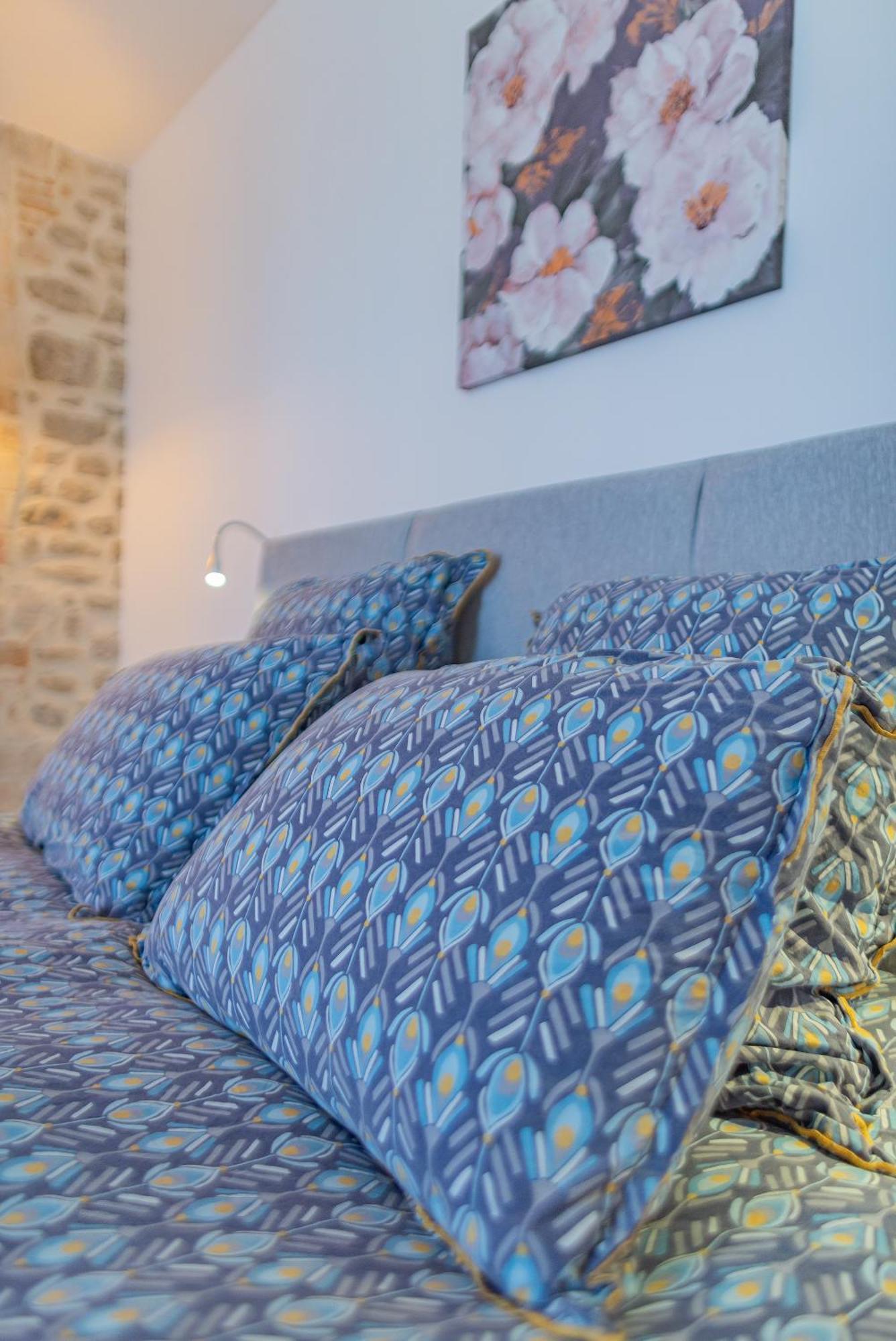 Les Gites Du Chateau Bouhet Ngoại thất bức ảnh
